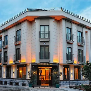 Triton Hotel Hotel
