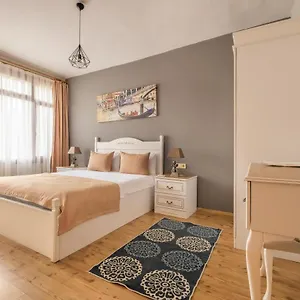Old Town Deluxe Flats 3*, Antalya Türkiye